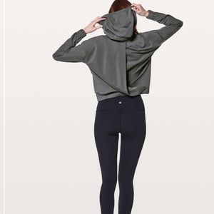 Lululemon twisted & tucked pullover